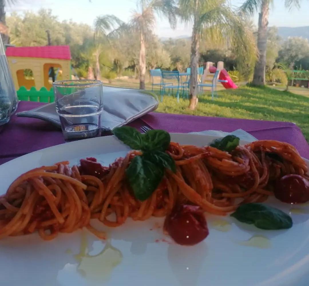 B&B Villa Molinari Restaurant E Baby Park Campagna Exterior photo